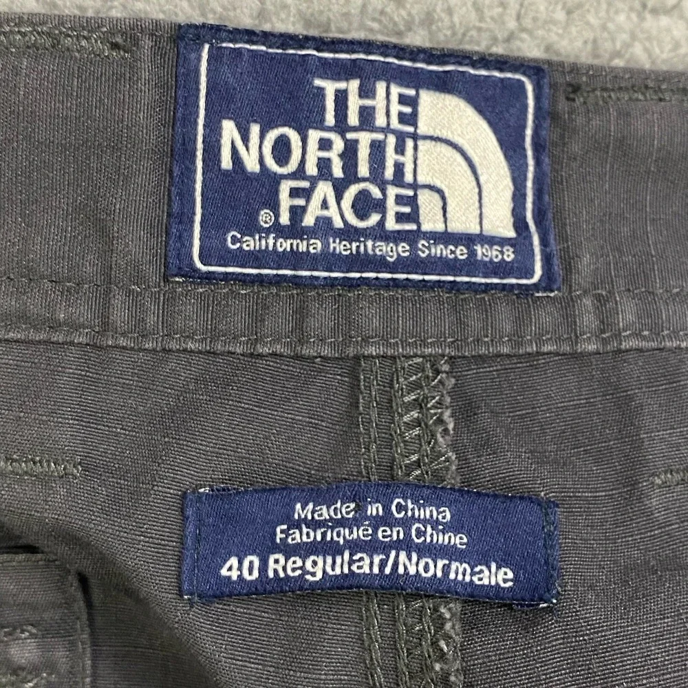 The North Face Cargo Shorts Mens 40 Reg Gray Zip Utility Bermuda Ripstop Outdoor